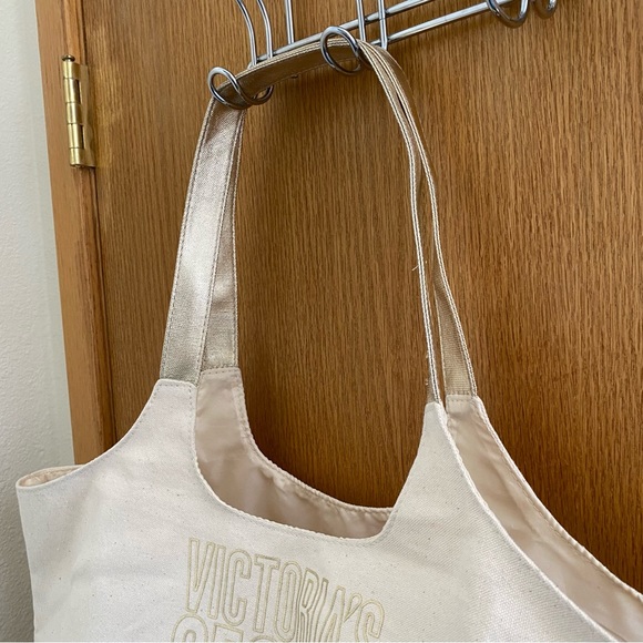 VICTORIA’S SECRET • Large “Summer Love” Beach Tote - Picture 8 of 12